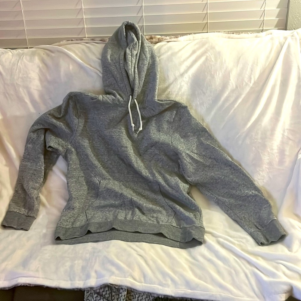 Men’s comfy grey hoodie